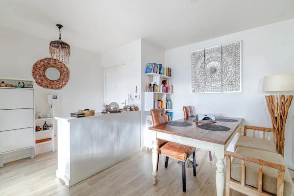 Appartement à vendre 4 pièces GENNEVILLIERS (92)