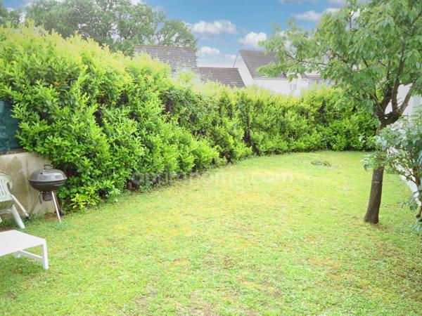 Sarcelles- Maison de 4 pièces - 73 m2 - Terrain 174 m2 - 320 000 € FAI
