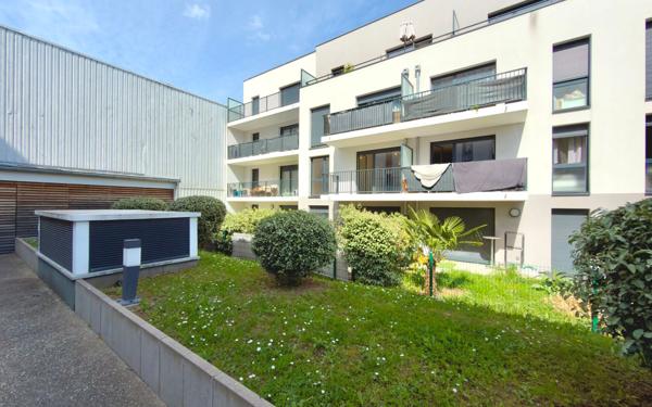 Appartement à vendre    2 pièces • 41,99 m2 Épinay-sur-Seine