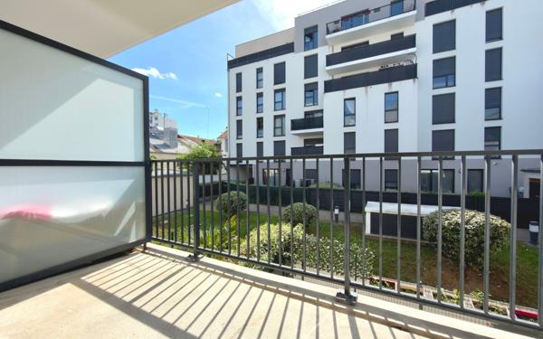 Appartement à vendre    2 pièces • 41,99 m2 Épinay-sur-Seine