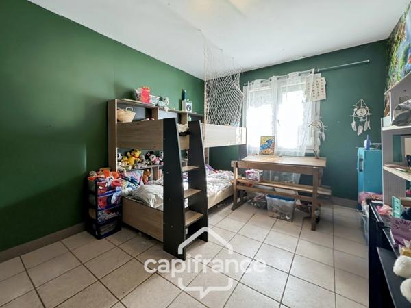 Maison à vendre 8 pièces DAVEZIEUX (07)