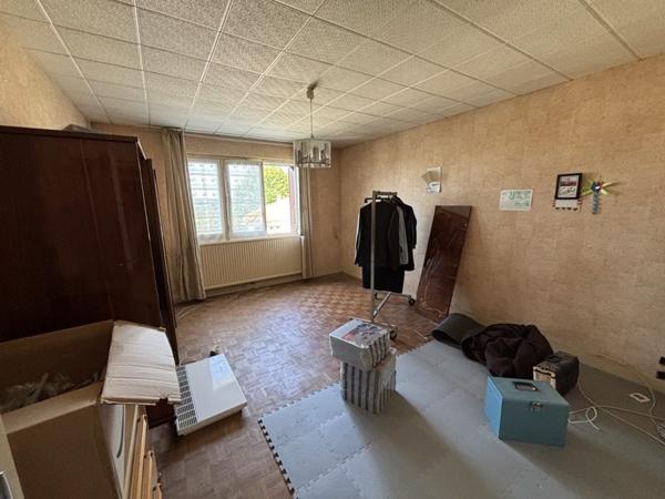 Maison à vendre |  Châlus |  8 pièces | 153 m²