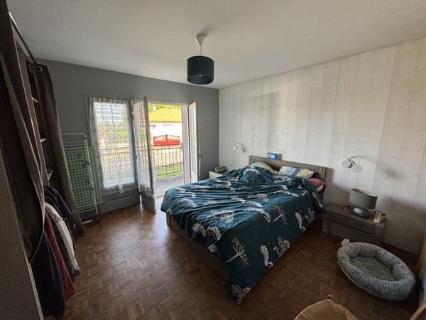 Maison à vendre |  Châlus |  8 pièces | 153 m²