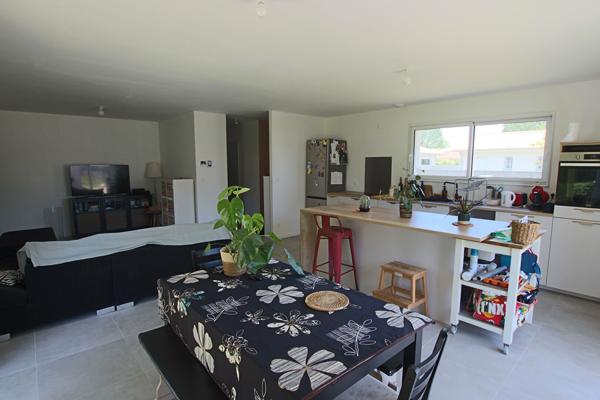 Maison neuve de 2024 à Salles 5 pièce(s) 100.10 m2