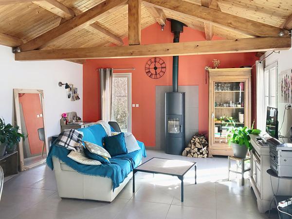 Exclusivité Nestenn! Belle maison de 4 chambres, garage et terrain sur SAINTE SIGOLENE