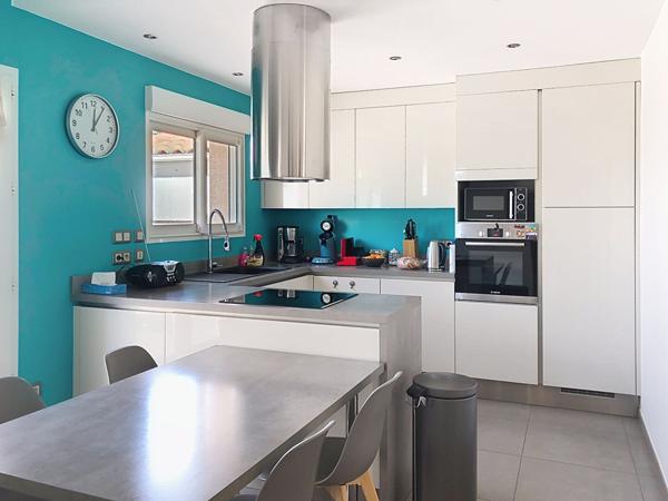 Exclusivité Nestenn! Belle maison de 4 chambres, garage et terrain sur SAINTE SIGOLENE