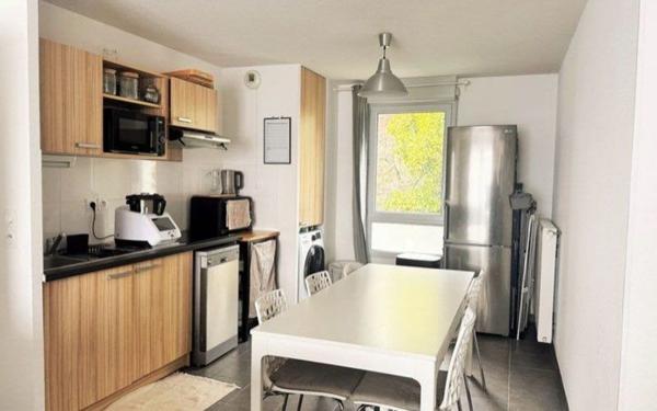 Appartement à vendre    3 pièces •  Toulouse