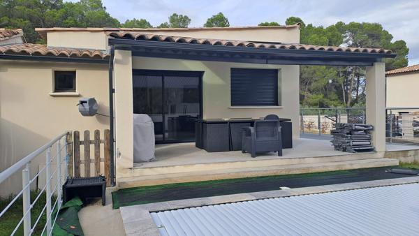Villa 4 chambres Secteur Sainte Cécile les Vignes Sainte-Cécile-les-Vignes (84290)