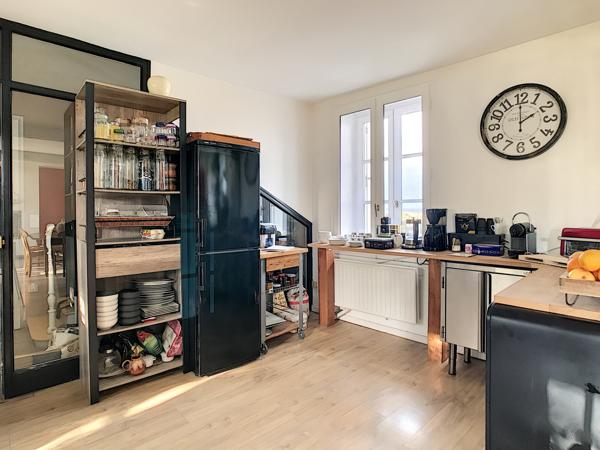 Maison pierres rénovée, avec très belle vue mer