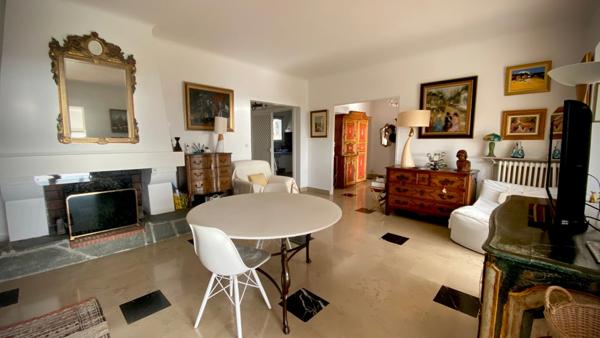 Maison avec vue mer à vendre SANARY SUR MER (83)