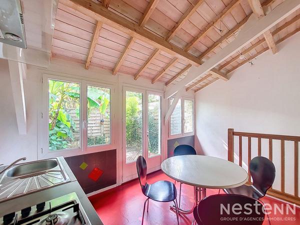 À Vendre Maison de ville en pierre rénovée de 63 m² avec terrasse à Condom