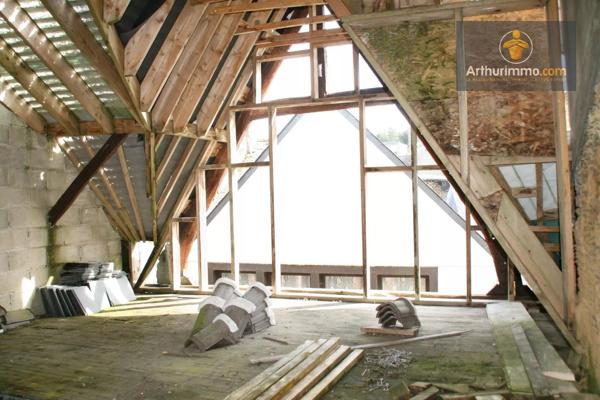 Vente                                                      Maison
                        
                     6 pièces                      151 m2                     à Josselin