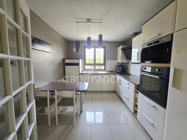 Dpt Val d'Oise (95), à vendre maison T7 au calme à MERIEL - 162 m2 habitable - Terrain 801 m2