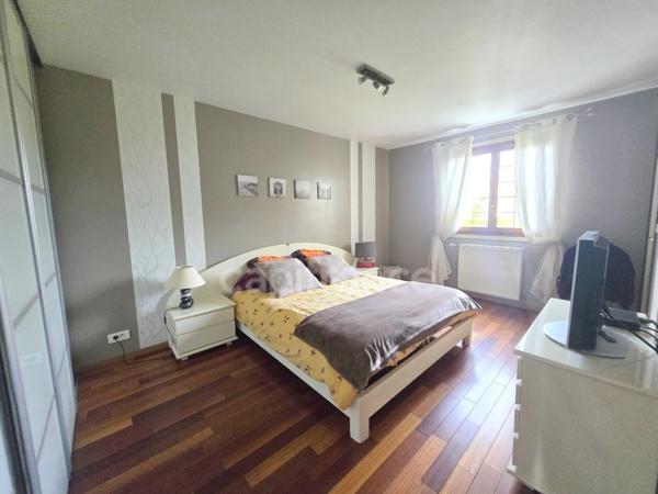 Dpt Val d'Oise (95), à vendre maison T7 au calme à MERIEL - 162 m2 habitable - Terrain 801 m2