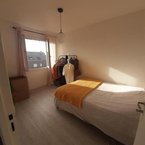 ROND POINT DE RENNES T2,  
Nantes 44000