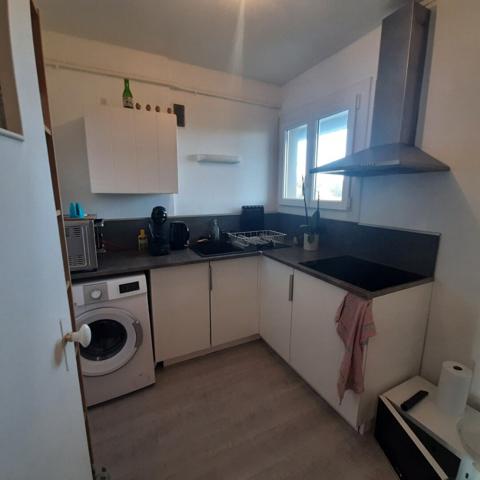 ROND POINT DE RENNES T2,  
Nantes 44000