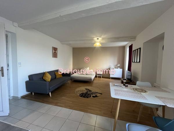 Immeuble à vendre 10 pièces de 140 m²