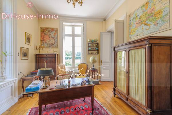 Maison à vendre 13 pièces de 341 m²