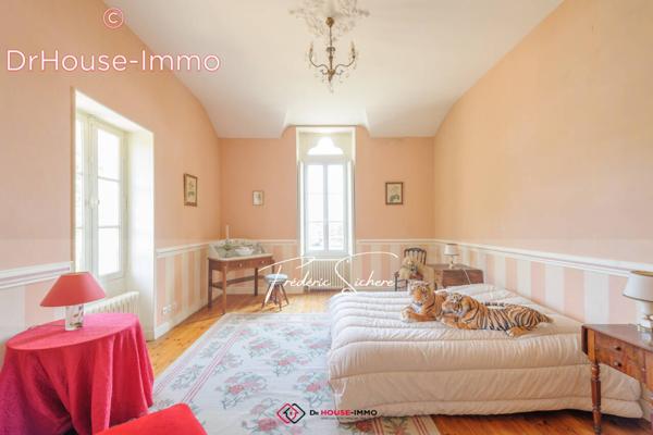 Maison à vendre 13 pièces de 341 m²