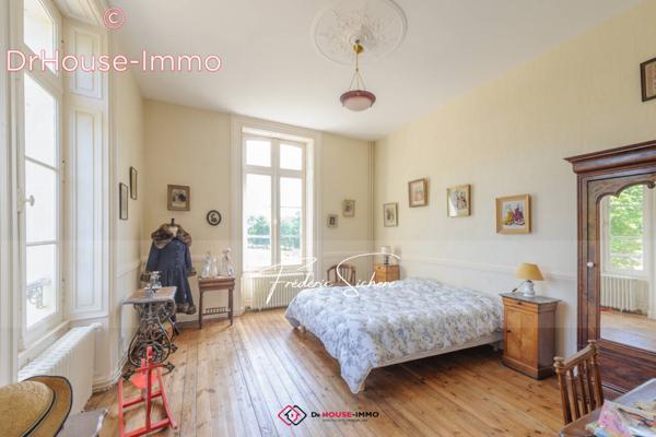 Maison à vendre 13 pièces de 341 m²