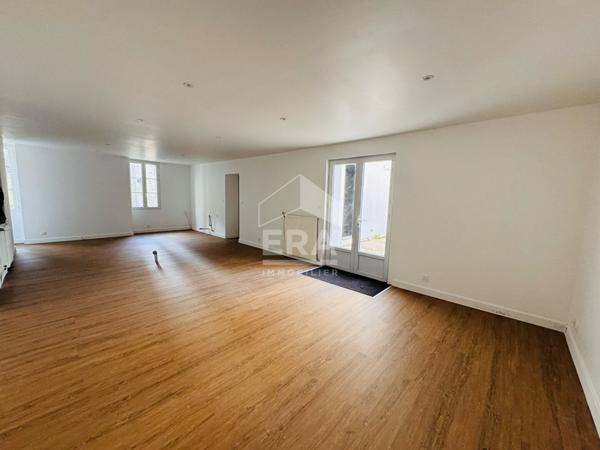 Maison à vendre à Bourg - Référence 2624