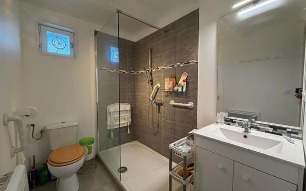 Maison à vendre    7 pièces •  Pernes-les-Fontaines