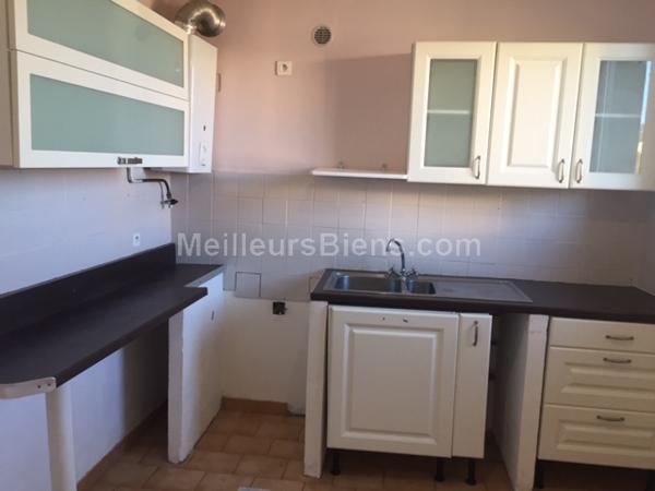 Appartement de type 5 à Salon de Pce