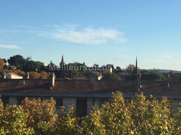 Appartement de type 5 à Salon de Pce