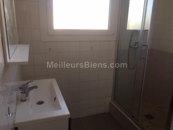 Appartement de type 5 à Salon de Pce