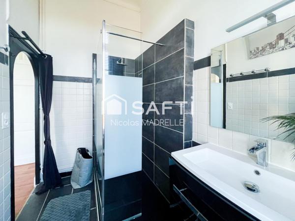 Hôtel particulier 600 m2, 12 pièces, 10 chambres