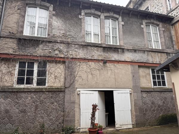 Immeuble de caractère à usage mixte - Murat Murat (15300)