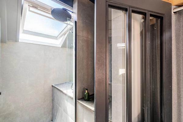 Appartement Paris 18 e - MONTMARTRE / CAULAINCOURT