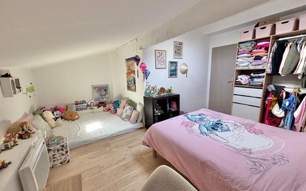 Appartement à vendre    3 pièces • 77,38 m2 Vauvert