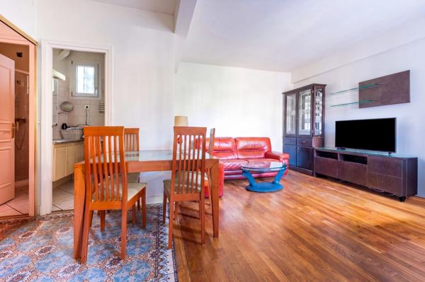 93350 LE BOURGET – MAISON 5 PIÈCES – 83,51 M² CARREZ / 119,49 M² AU SOL – JARDIN/COUR DE 205 M² – PROCHE TRANSPORTS