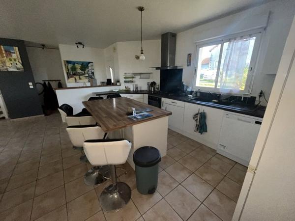 Maison à vendre |  Thiviers |  6 pièces | 126 m²