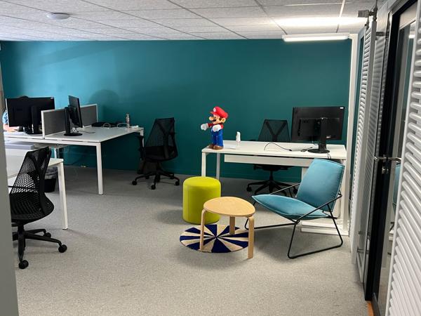 Bureaux à louer ou à vendre Nantes centre surface rénovée en 2023