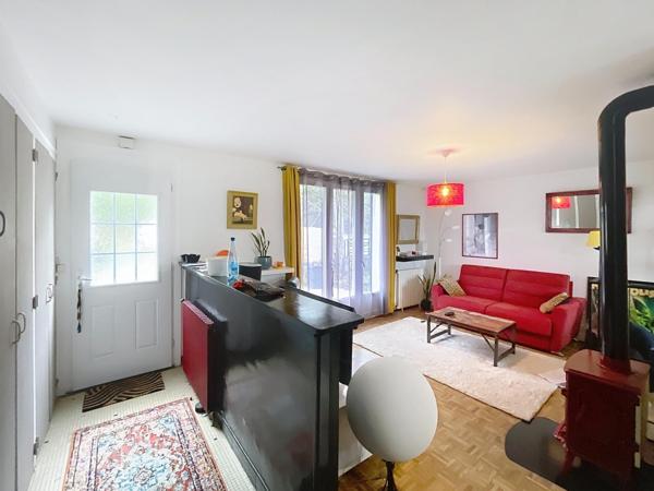 Plain pied sur sous sol pour amateurs de calme et de nature