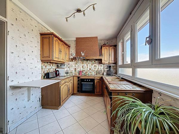 Achat appartement près de ARMENTIERES - 4 pièce(s) - 87 m² - 108 800 €