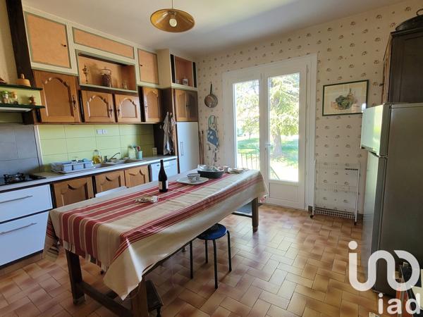 Maison à vendre 6 pièces 250 m² Mornac