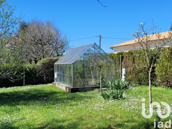 Maison à vendre 6 pièces 250 m² Mornac