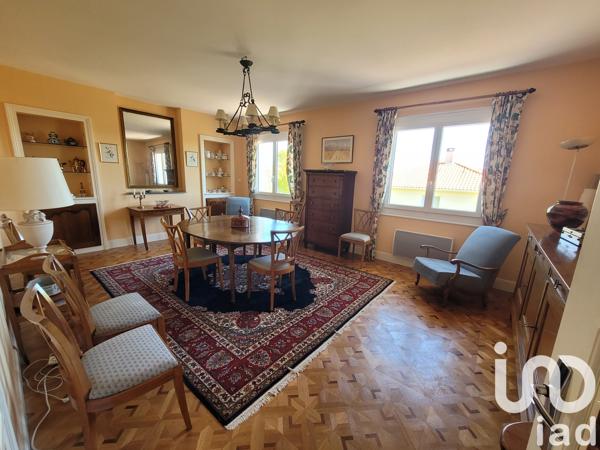Maison à vendre 6 pièces 250 m² Mornac