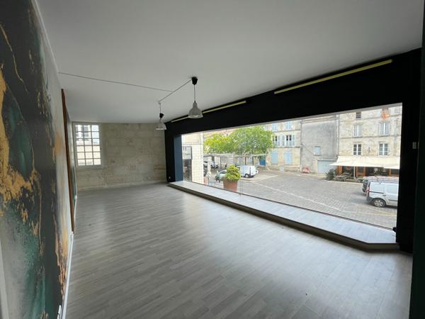 Local commercial Fontenay Le Comte