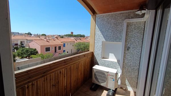 A VENDRE - APPARTEMENT T3 - TERRASSE - GARAGE - CAVE - PARKING - VUE SUR LE CANIGOU - 66000 PERPIGNAN