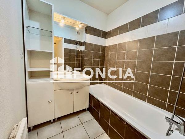 Location Appartement 2 pièces 42.95 m² - 71 AVENUE PAUL SANTY Lyon 69008