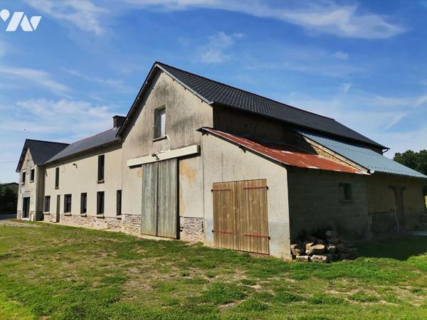 MONTAUBAN DE BRETAGNE - Grande longère rénovée + 2e maison et dépendances