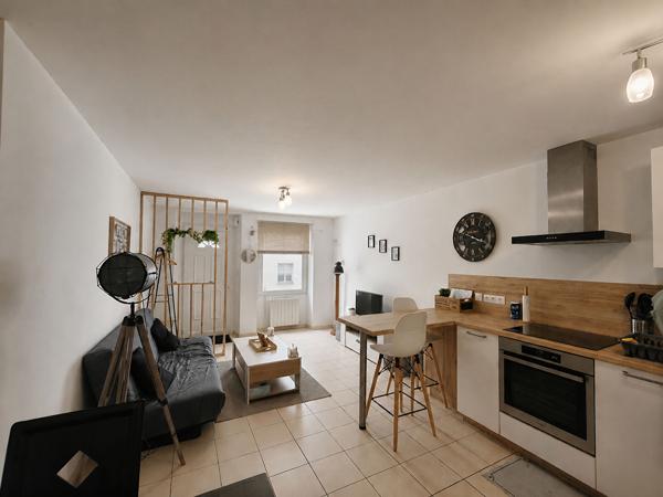 Appartement type 3 de plain-pied situé dans le centre-ville de Chalonnes-sur-Loire
