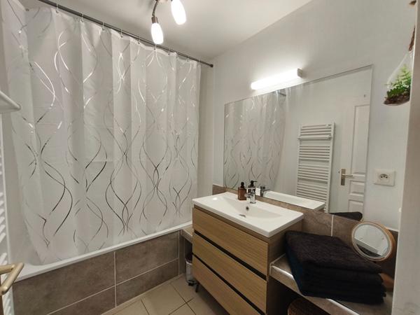 Appartement type 3 de plain-pied situé dans le centre-ville de Chalonnes-sur-Loire