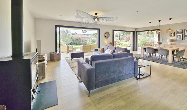 BASTELICACCIA Superbe villa F5 avec piscine Bastelicaccia (20129)