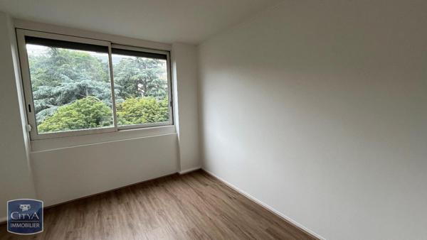 Appartement à louer 3 pièces 72m²