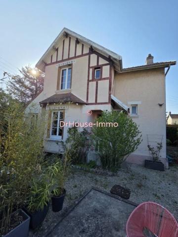 Maison à vendre 6 pièces de 109 m²